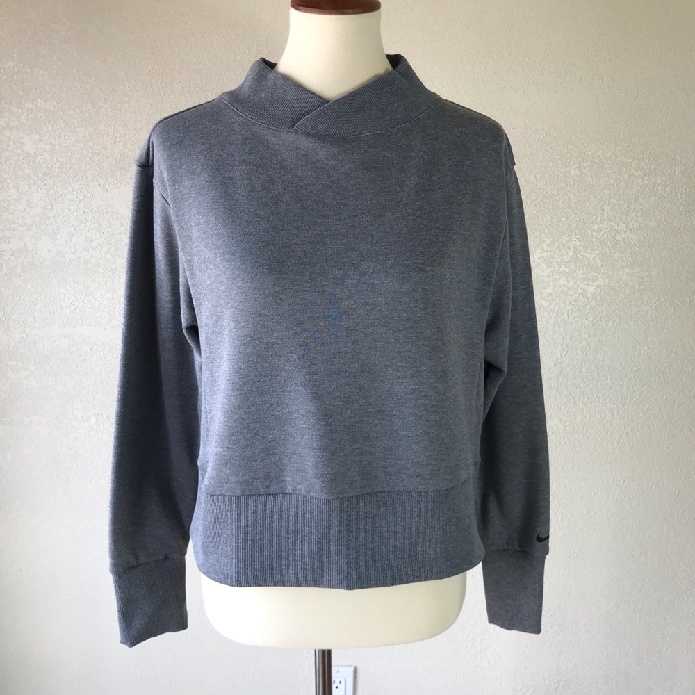 Nike Heather Gray Pullover Sweater